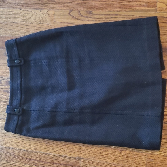 Full lined, thick and textured Talbots Blazer / skirt suit - Picture 2 of 7